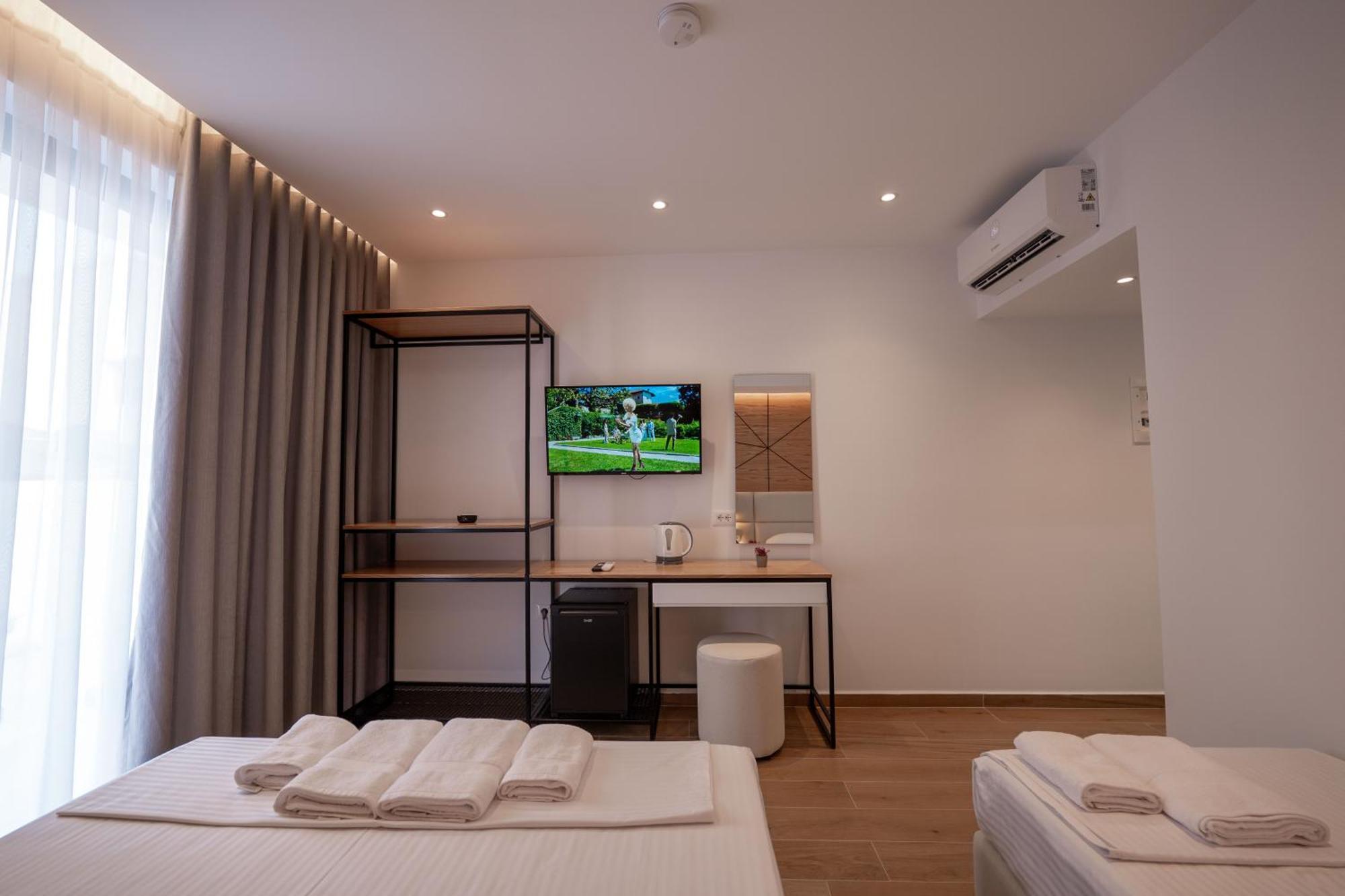 Aboja Inn Ksamil Bagian luar foto